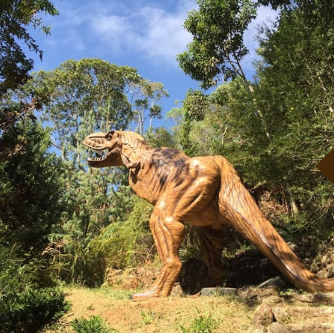 Jardins dos Pinhais Jurassico.png