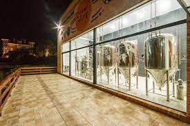 Caras de malte toneis.jpeg